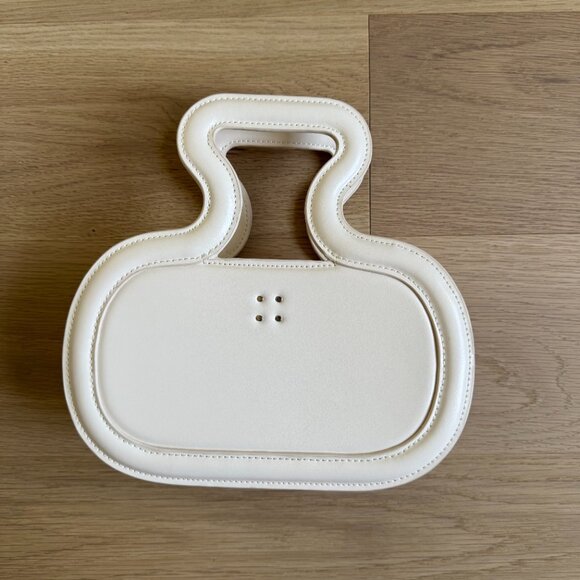 ILYES OUALI - Silhouette Bag in White - Picture 5 of 8